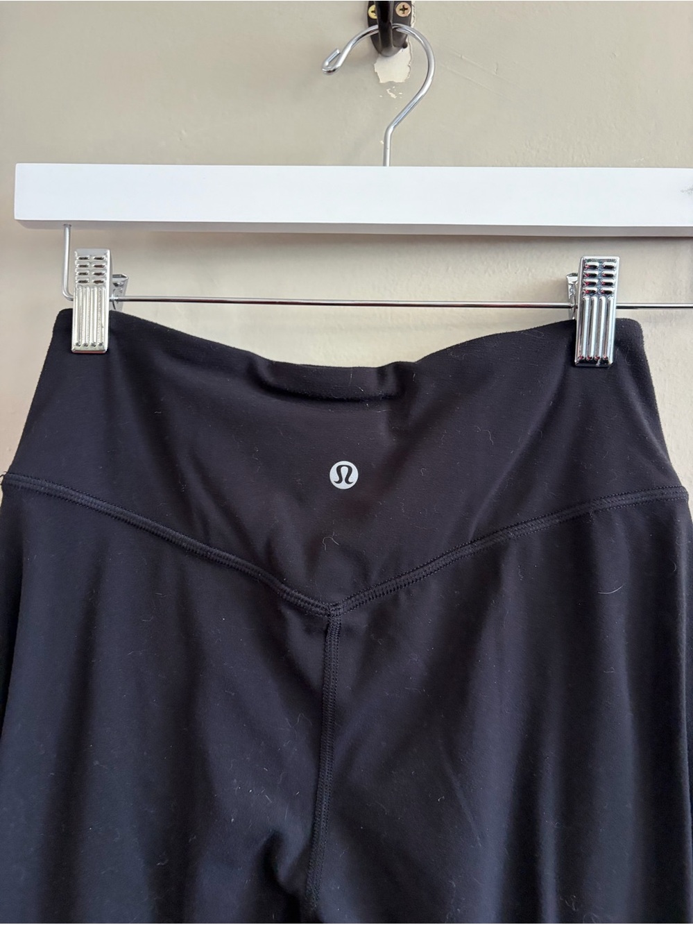 Lululemon Align Jogger 28"
Black - Picture 7 of 9